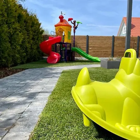 Premium Lato&zima Z Basenem