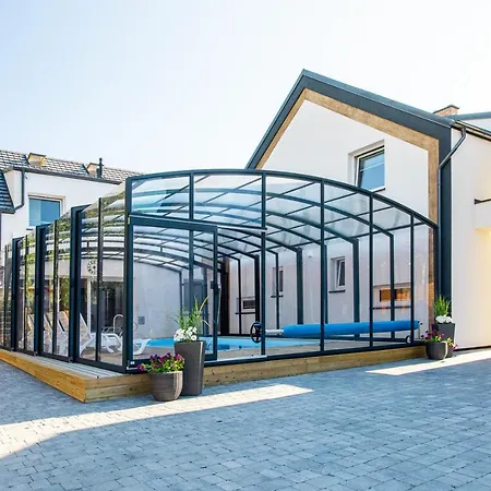 Premium Lato&zima Z Basenem Apartment *