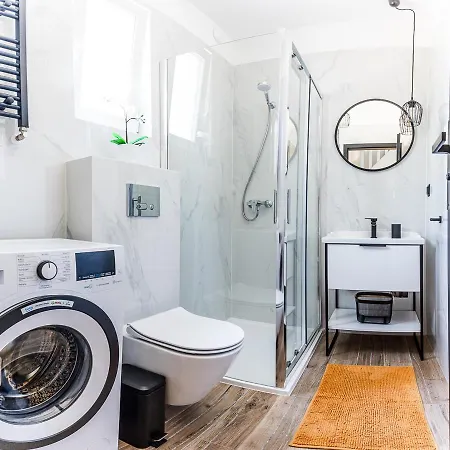 Premium Lato&zima Z Basenem *