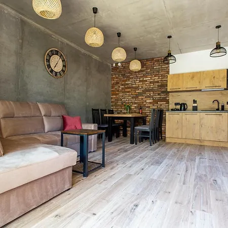 Premium Lato&zima Z Basenem