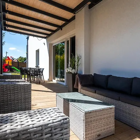 Apartment Premium Lato&zima Z Basenem Debki