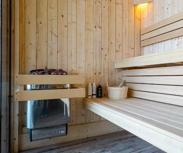 Premium Lato&zima Z Basenem Апартаменты *